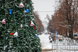 Дзержинск украшают к Новому году.
