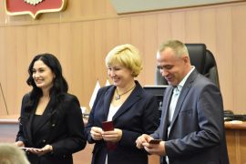 Новые депутаты Гордумы Дзержинска получили удостоверения.