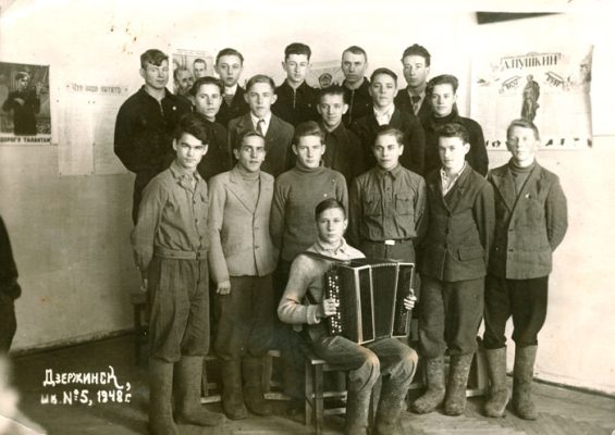 Накануне большой войны в городе одно за другим вырастали приметные здания новых школ: