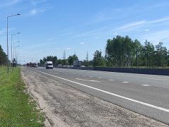 В районе Дзержинска отремонтирую участок федеральной трассы.