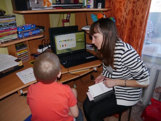 С конца прошлого года в ГКУ «Социально-реабилитационный центр для несовершеннолетних города Дзержинска» активно внедряется новая технология работы с семьями