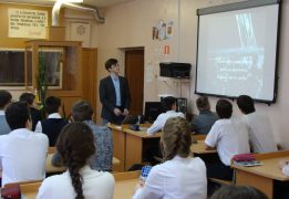 Сотрудники Дзержинского водоканала в очередной раз предложили школам города образовательный курс о том