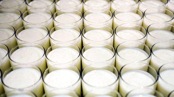 Меняются правила выдачи молока и других продуктов за вредные условия труда.