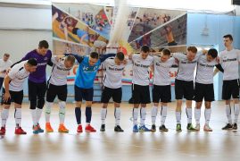 Дзержинские футболисты продолжат борьбу в областном чемпионате.