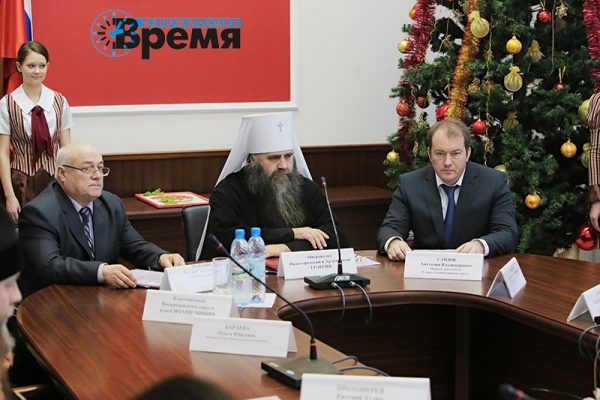 13 января между городскими властями и Нижегородской Епархией был подписаны документы о сотрудничестве в сфере образовательной