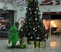 В Дзержинске объявлен конкурс на лучшую новогоднюю ёлочную игрушку.