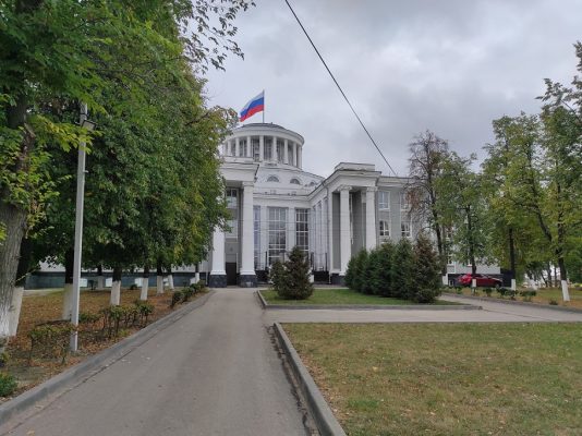 Дзержинцам напоминают про голосование по благоустройству.