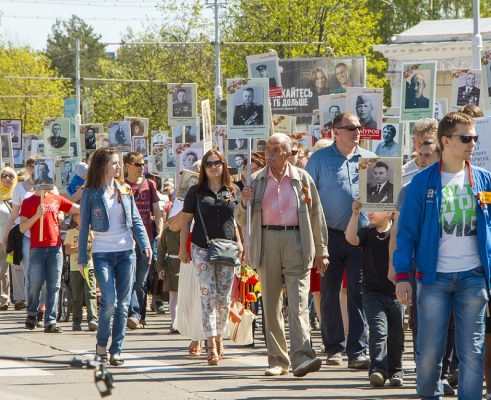 Дзержинцам помогут изготовить портреты героев.