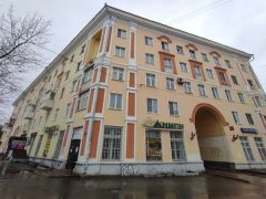 В Дзержинске пытаются сохранить книжный магазин в старом городе