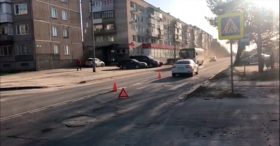 В Дзержинске женщину сбили на пешеходном переходе.