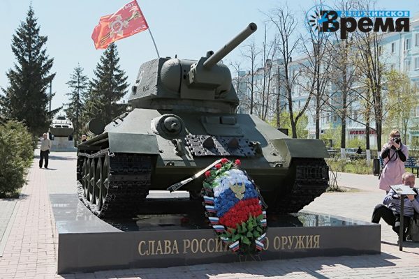 7 мая на площади Героев в Дзержинске открыли Аллею российского оружия.