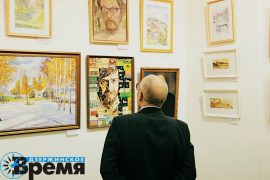В Дзержинском краеведческом музее состоялось открытие выставки к 60-летию Дзержинской художественной школы.