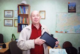 На этой неделе был назван победитель городского конкурса на лучшее поздравление Дзержинску. Это поэт