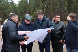 18 октября представители Общероссийского народного фронта (ОНФ) проверили ход работ на Утином озере.