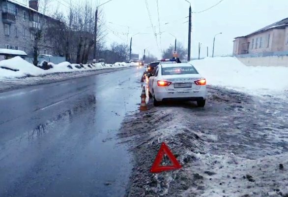 В Дзержинске в один день произошли две похожие аварии.
