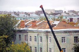 Еще в прошлом году группа депутатов Госдумы обратилась в Конституционный суд России о  признании сборов на капитальный ремонт домов незаконными. Это обращение поддержала и Генпрокуратура.
