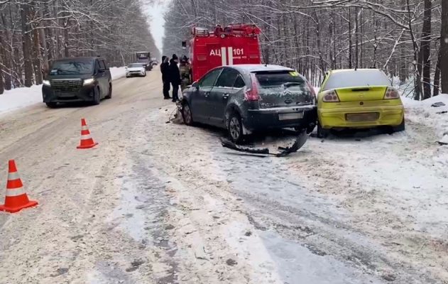 В Володарском районе произошло ДТП.