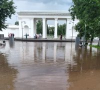 В России ищут пути модернизации ливневок.