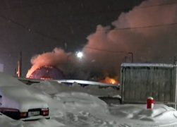 Сразу два крупных пожара произошли в Дзержинске в воскресенье и в понедельник. К счастью