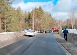 В Володарском районе водитель иномарки устроил массовую аварию.