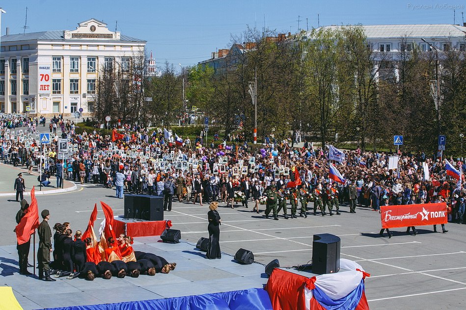 Участие в дне города. Бессмертный полк Дзержинск. Бессмертный полк город Дзержинск. Город Дзержинск 9 мая. Парад Победы Дзержинск Нижегородской области.